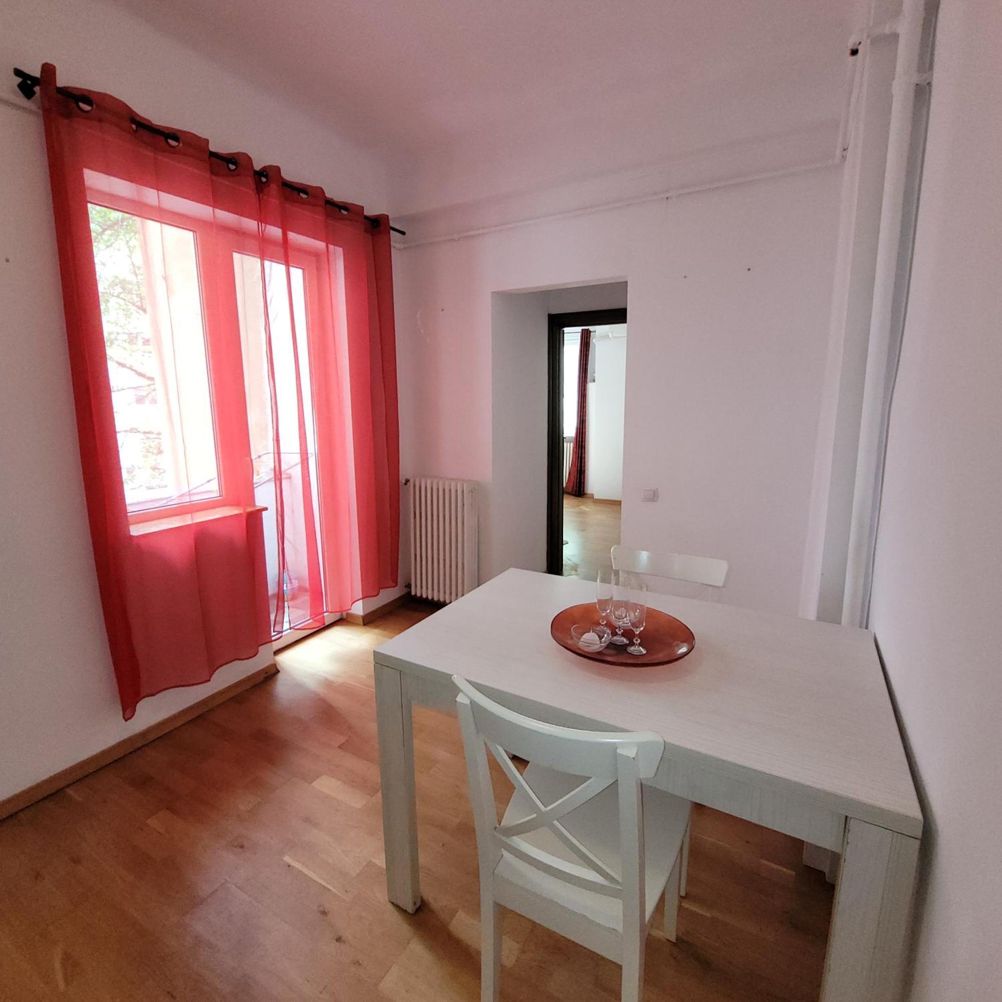 Anastasia Balcescu Apart 4 Self Check In Code From 2Pm Kitchen And Bedroom Bucharest Exterior photo